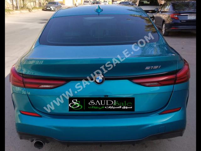 2021 بي ام دبليو الفئة الثانية 218 أي