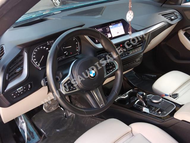 2021 بي ام دبليو الفئة الثانية 218 أي