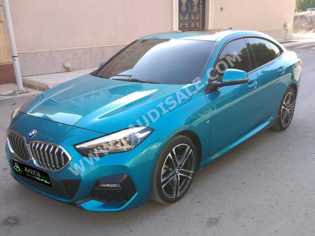 2021 بي ام دبليو الفئة الثانية 218 أي