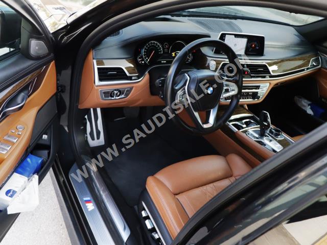 2016 بي ام دبليو الفئة السابعة 740 إل أي