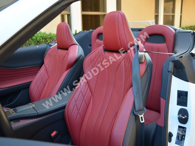 2021 لكزس إل سي 500