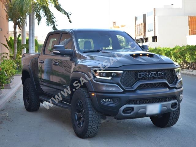 2022 دودج رام تي ار اكس