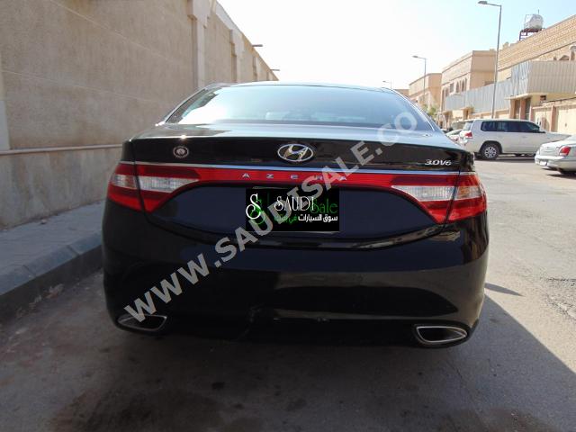 2015 هيونداي ازيرا