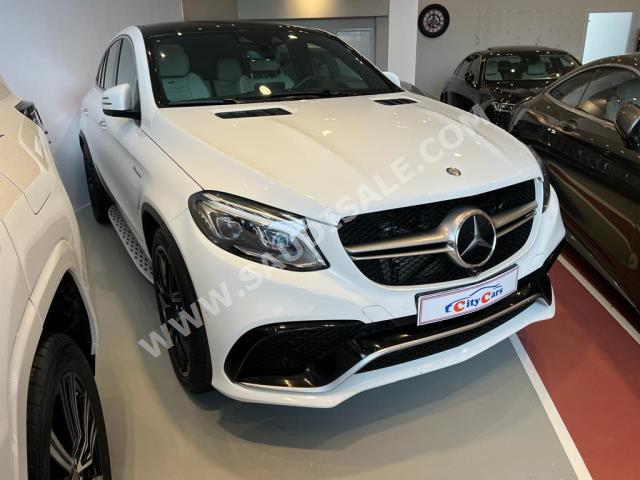 2016 مرسيدس - بنز جي إل إي 63إس أي إم جي