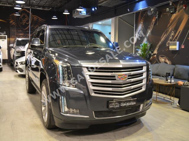 2019 كاديلاك اسكاليد