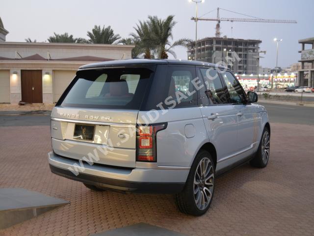 2015 لاند روفر رينج روفر اوتوبيوغرافي