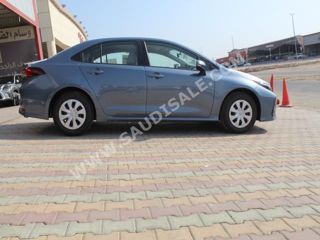 2020 تويوتا كورولا