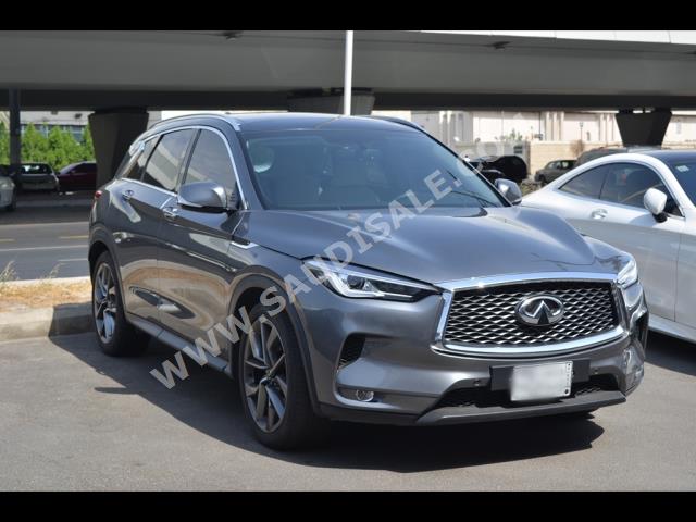 2021 انفينيتي كيو اكس 50
