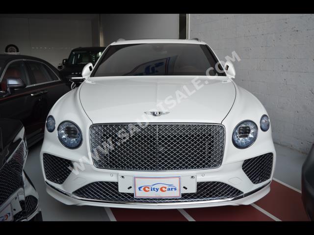 2021 بنتلي بنتايجا