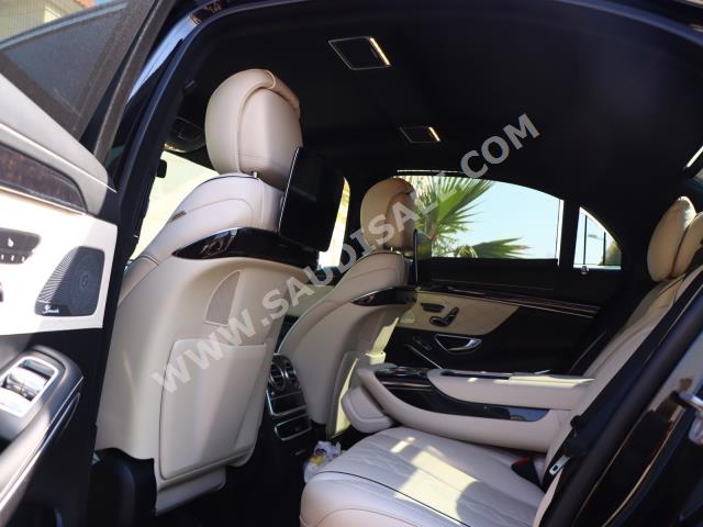 2018 مرسيدس - بنز إس 560