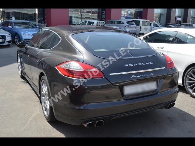 2011 بورش بانميرا توربو