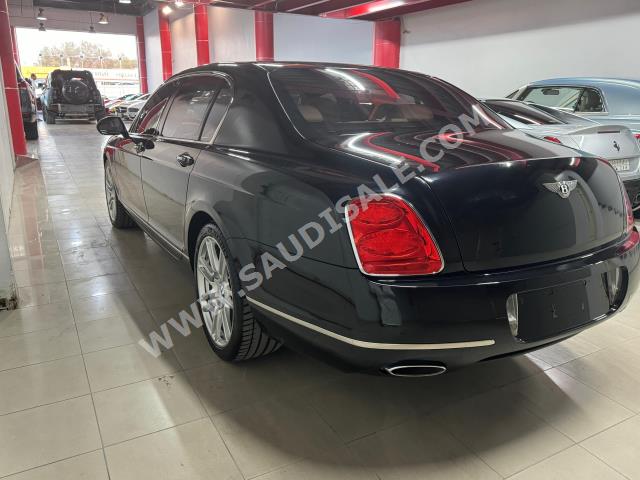 2013 بنتلي كونتيننتل فلاينج سبير