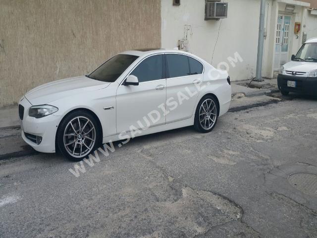 2011 BMW 5 Series 550i
