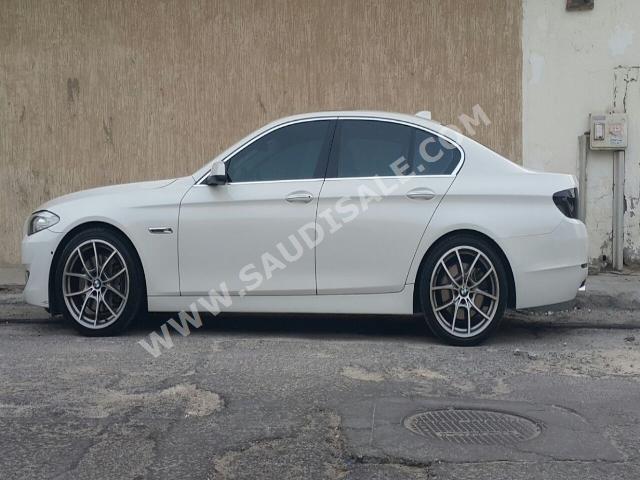 2011 BMW 5 Series 550i