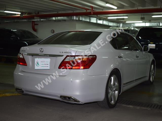 2012 Lexus LS 460 L