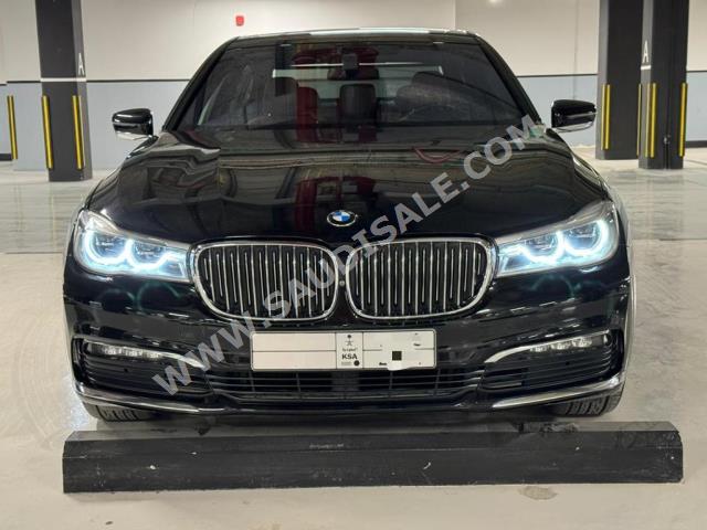 2018 بي ام دبليو الفئة السابعة 730 إل أي