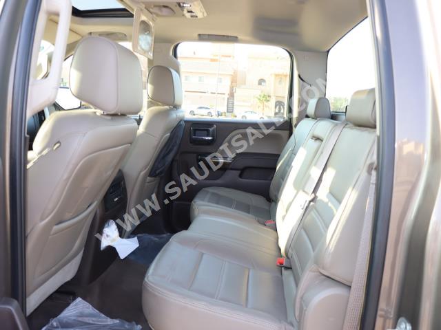 2015 GMC Sierra Denali