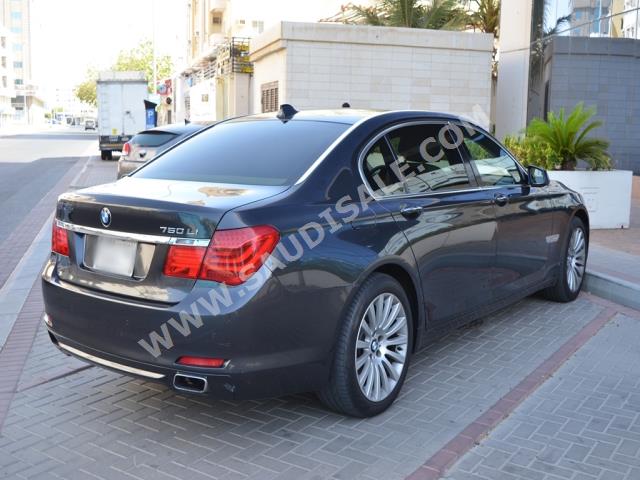 2009 بي ام دبليو الفئة السابعة 750 إل أي