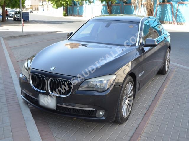 2009 بي ام دبليو الفئة السابعة 750 إل أي