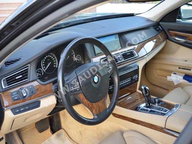 2009 بي ام دبليو الفئة السابعة 750 إل أي