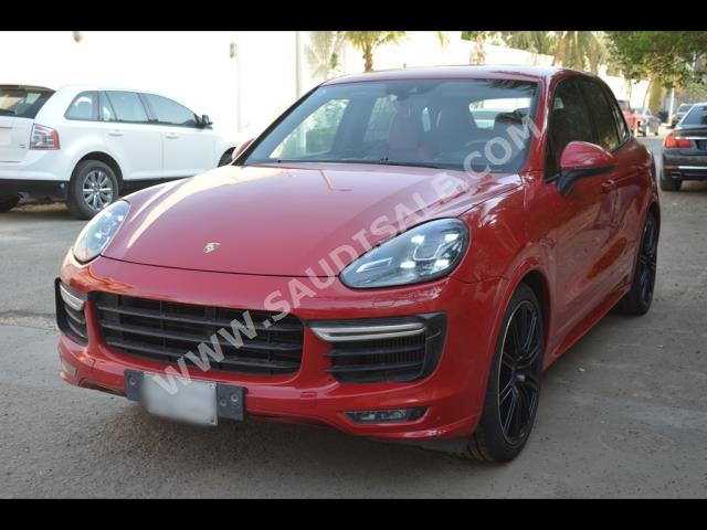 2016 بورش كايين جي تي اس