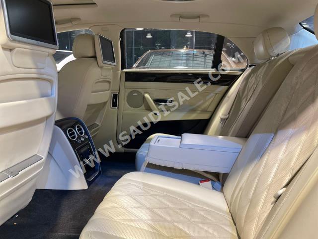 2014 بنتلي كونتيننتل فلاينج سبير