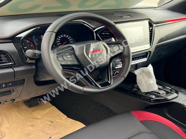 2023 ايسوزو بيكب غمارتين