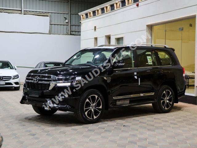 2021 Toyota Land Cruiser VXR