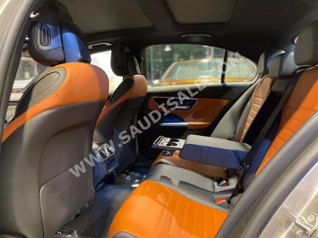 2022 مرسيدس - بنز سي 200 أي إم جي