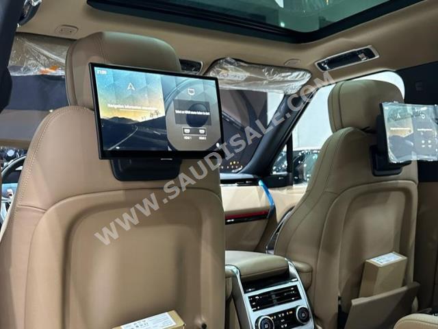 2023 لاند روفر رينج روفر اتش اس اي