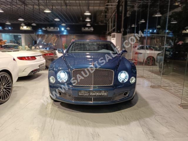 2016 بنتلي مولسان