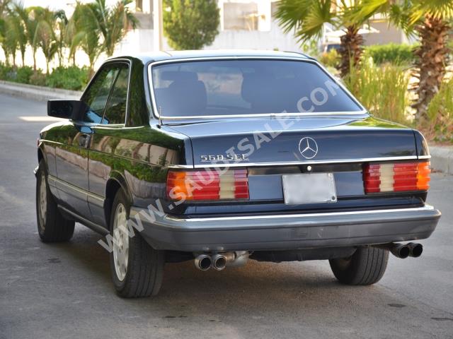 1990 مرسيدس - بنز إس إي سي 560