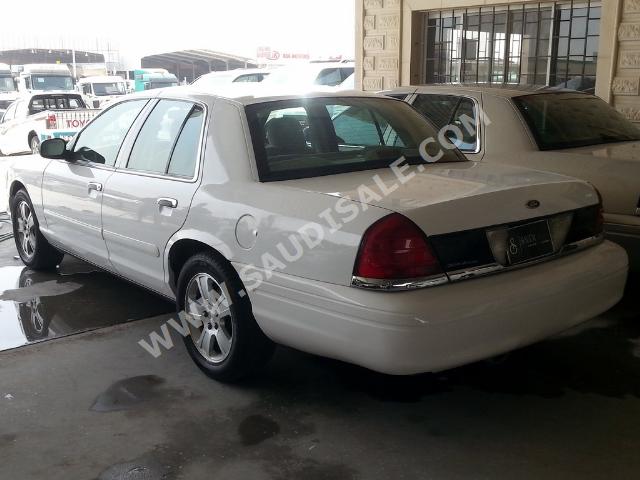 2006 Ford Crown Victoria