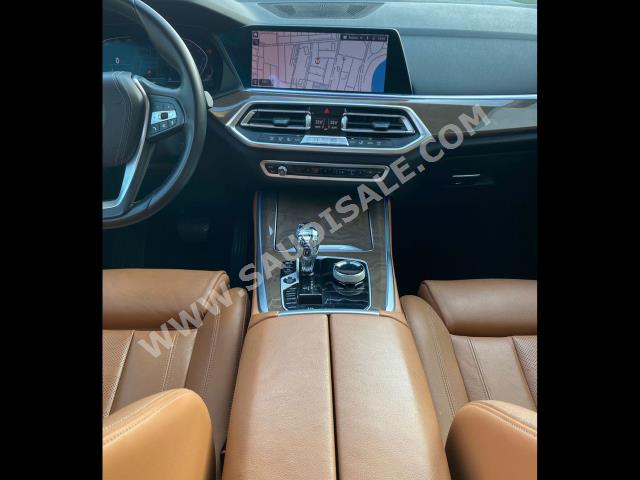 2019 بي ام دبليو الفئة اكس 5