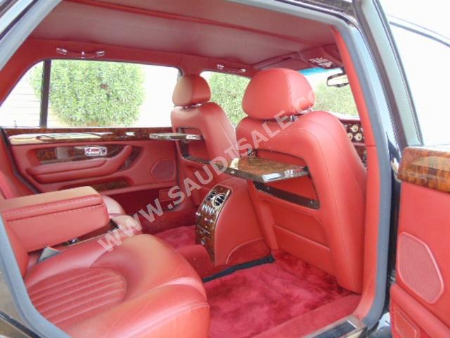 2002 بنتلي ارناج