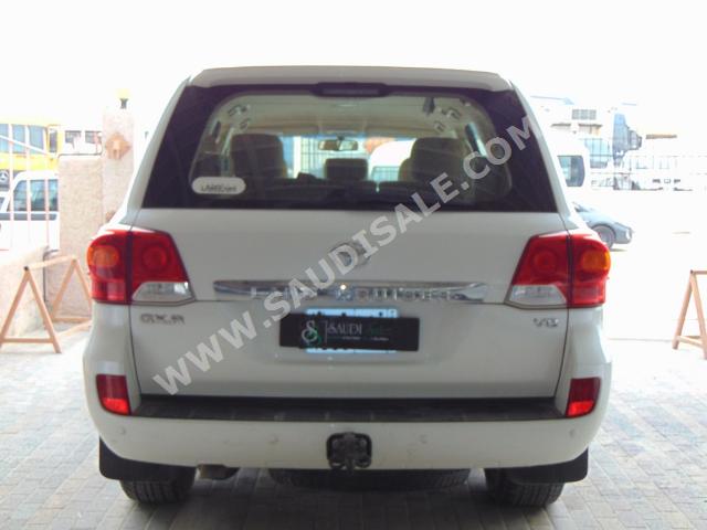 2012 Toyota Land Cruiser GXR