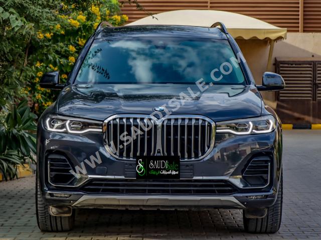 2022 بي ام دبليو الفئة اكس 7