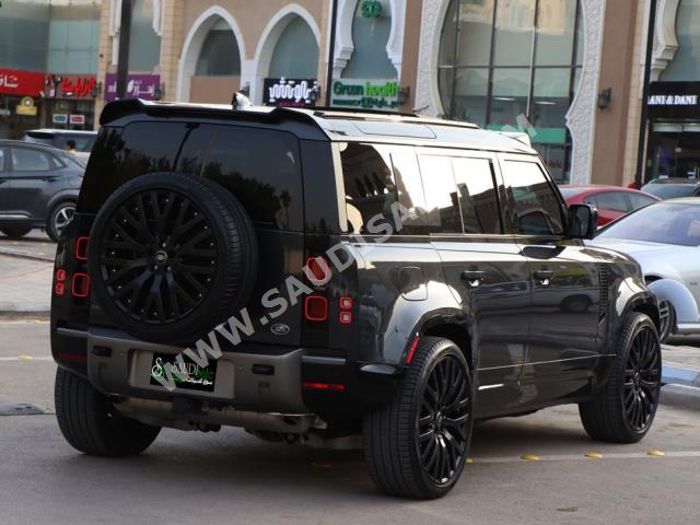 2022 لاند روفر ديفيندر اكس داينمك