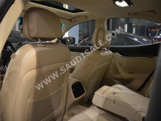 2015 مازيراتي جيبلي