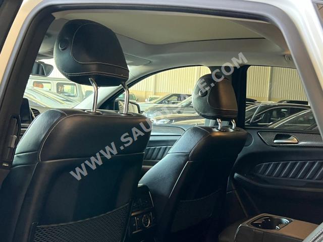 2018 مرسيدس - بنز جي إل إي 43 أي إم جي