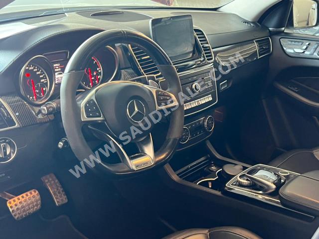 2018 مرسيدس - بنز جي إل إي 43 أي إم جي