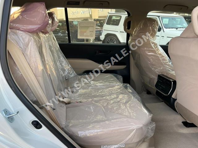 2023 تويوتا لاند كروزر جي اكس ار