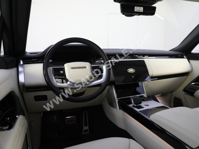 2024 لاند روفر رينج روفر اوتوبيوغرافي