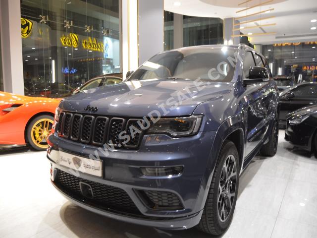 2021 جييب جراند شيروكي