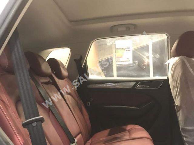 2022 ام جي ار اكس 5