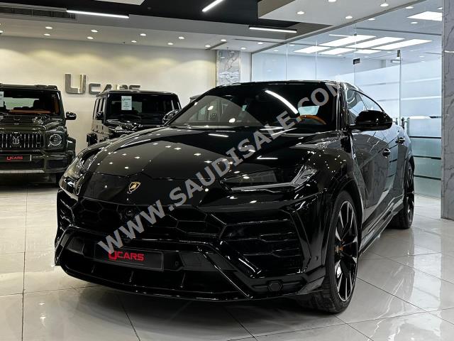 2021 لمبرجيني اوروس