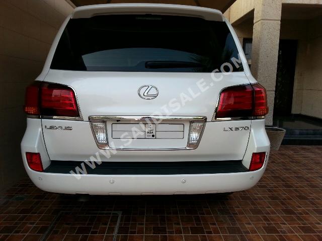 2009 Lexus LX 570