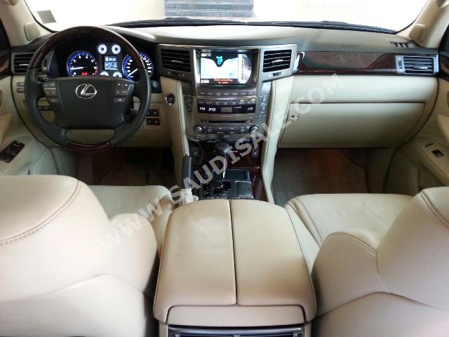2009 Lexus LX 570