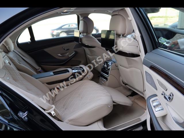 2020 مرسيدس - بنز إس 560