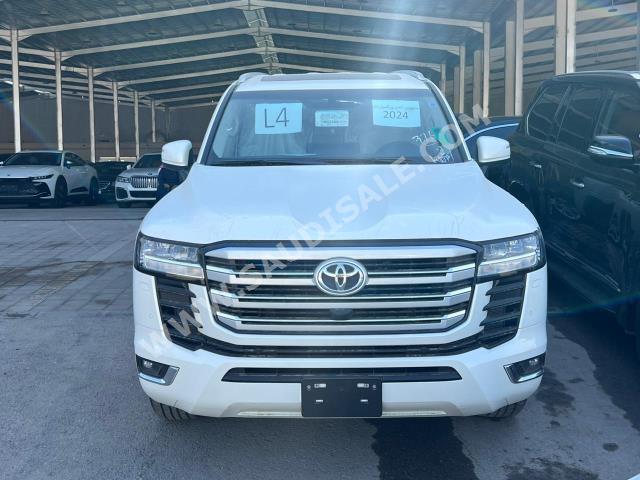 2024 تويوتا لاند كروزر جي اكس ار4